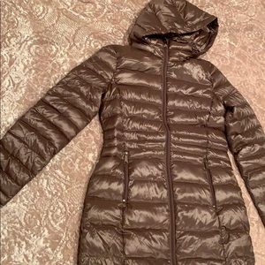 Andrew Marc bronze long down jacket 😍